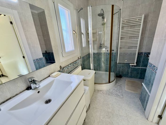 Image No.16-3 Bed Villa for sale