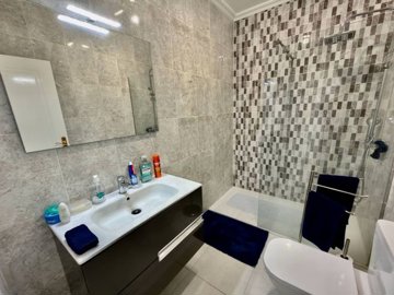 49288twobedroomtownhouseindonapepacentralloca