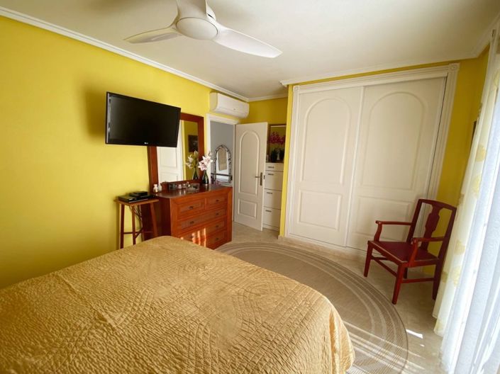 Image No.24-3 Bed Villa for sale