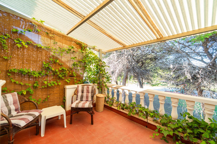 Image No.25-2 Bed Townhouse for sale