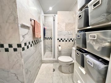 49297superior2bedroomapartmentinpau8villamart