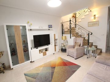 49308abeautifullypresentedthreebedroomsemidet