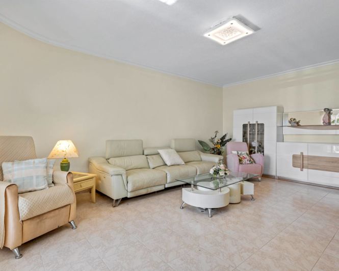 Image No.4-4 Bed Villa for sale