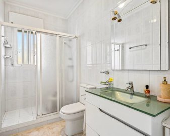 49309beautifulspanishstylevillawithstunningsa