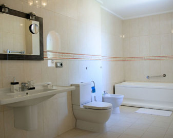 49310exquisiteluxuryvillawith4bedroomsand5bat