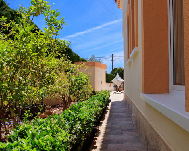 Image No.14-4 Bed Villa for sale