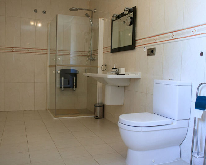 Image No.18-4 Bed Villa for sale