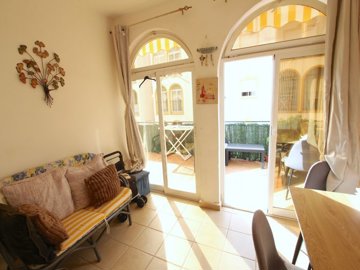 49319twobedroomgroundfloorapartmentintheheart