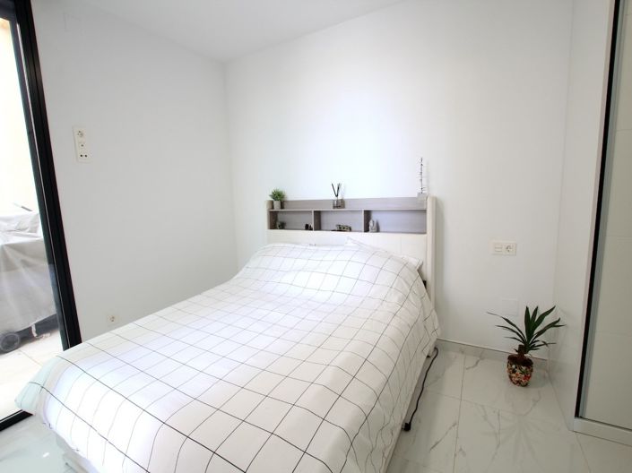 Image No.14-3 Bed Villa for sale