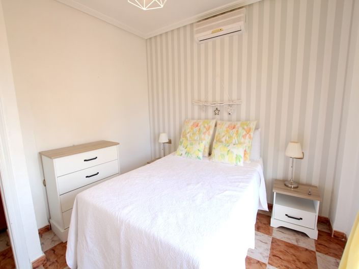 Image No.3-2 Bed Townhouse for sale