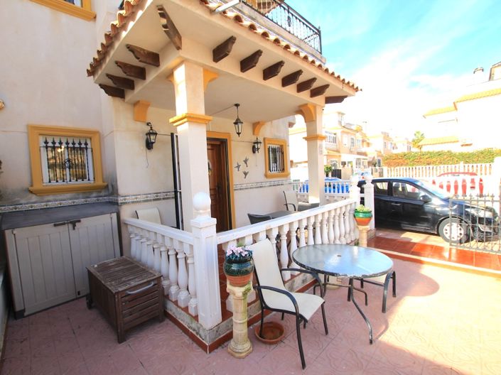 Image No.6-2 Bed Townhouse for sale