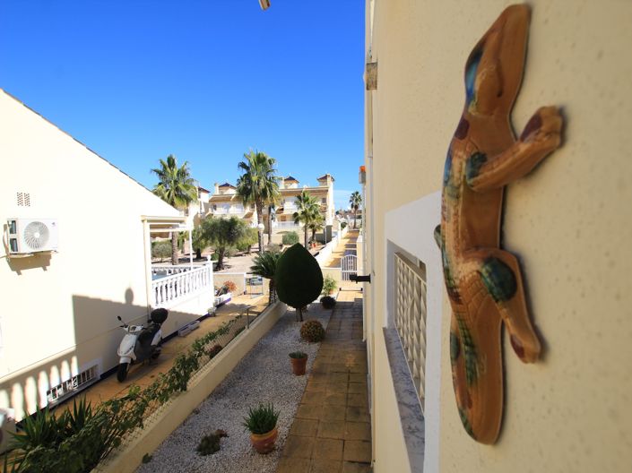 Image No.22-2 Bed Villa for sale