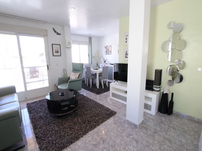 Image No.27-2 Bed Villa for sale