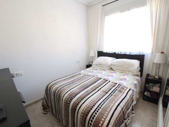 Image No.18-3 Bed Townhouse for sale