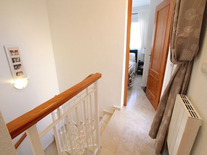 Image No.23-3 Bed Townhouse for sale