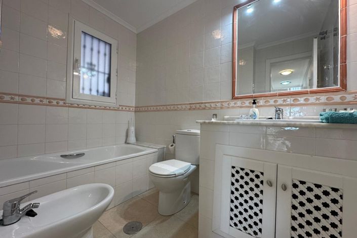 Image No.7-Appartement de 2 chambres à vendre à Villamartin