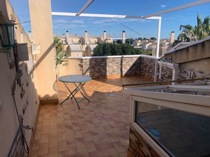 Image No.18-3 Bed Townhouse for sale