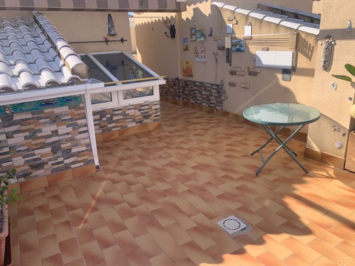 Image No.22-3 Bed Townhouse for sale