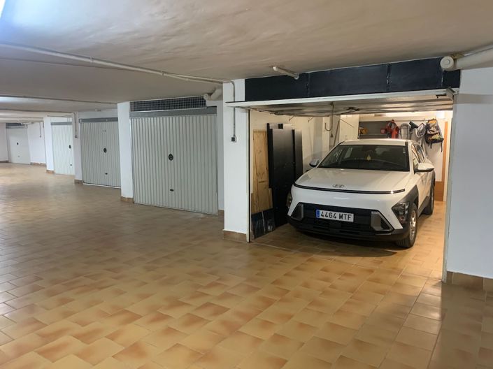 Image No.25-3 Bed Townhouse for sale