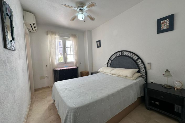 Image No.11-2 Bed Townhouse for sale