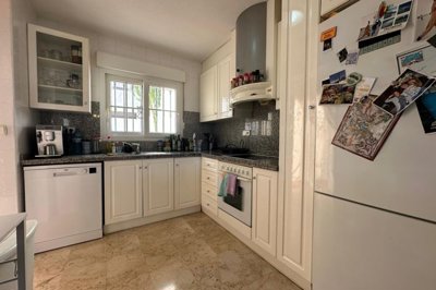 49330townhouseinvillamartinlasramblas10022613