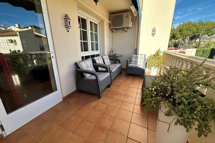 Image No.17-2 Bed Townhouse for sale