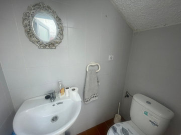 49329bluetopinquesadawithpoolviews10022612051