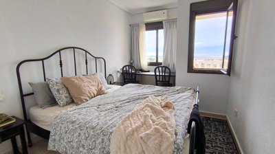 49337charmingsouthfacing2bedroomapartmentinci