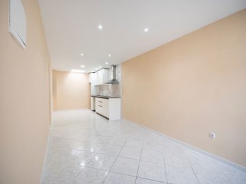 49333stylishtwobedroombungalowinelchaparral11