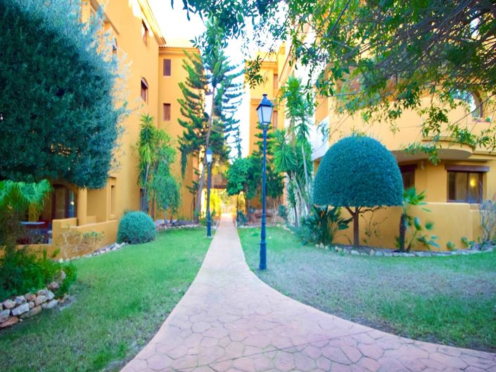 Image No.4-Appartement de 2 chambres à vendre à Punta Prima