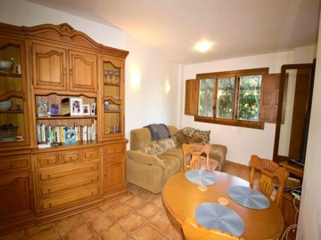 49340charmingtwobedroomgardenapartmentrespano