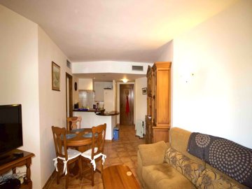 49340charmingtwobedroomgardenapartmentrespano