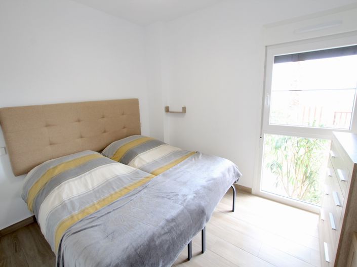 Image No.20-2 Bed Apartment for sale