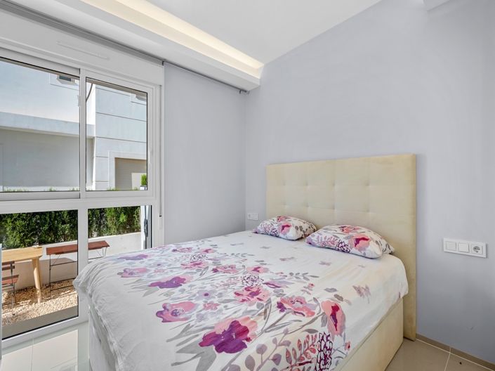 Image No.26-3 Bed Villa for sale