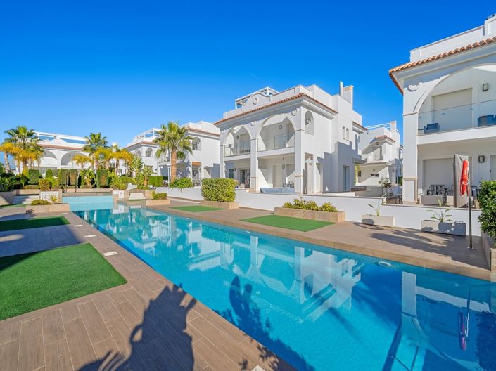 Image No.5-3 Bed Villa for sale