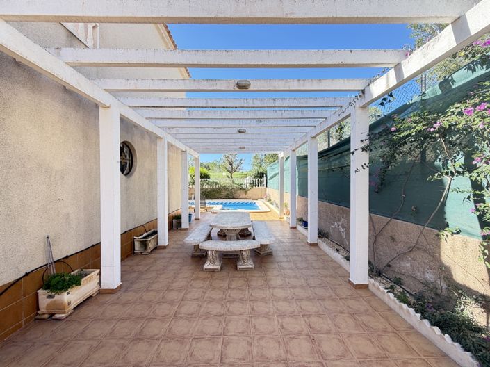 Image No.7-3 Bed Villa for sale