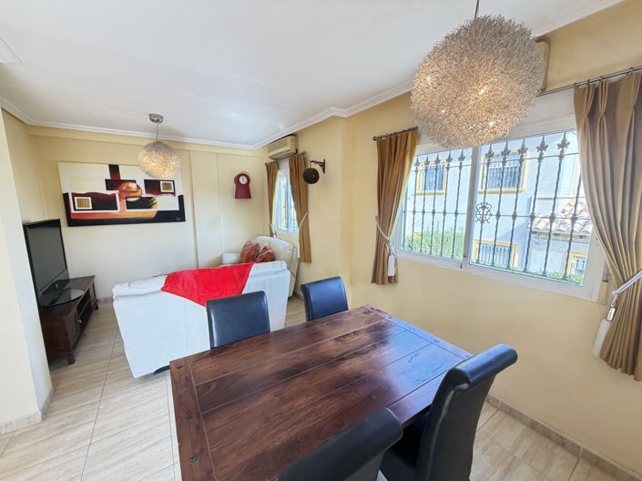 Image No.4-2 Bed Townhouse for sale