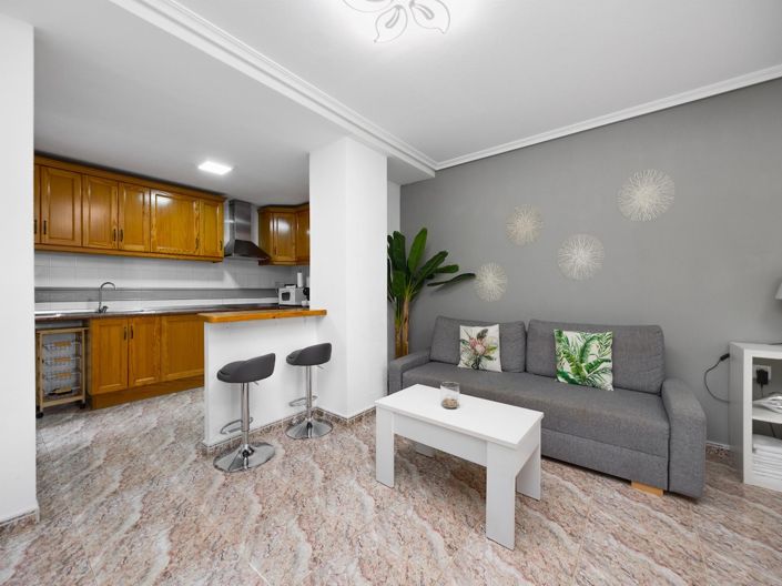 Image No.17-2 Bed Apartment for sale