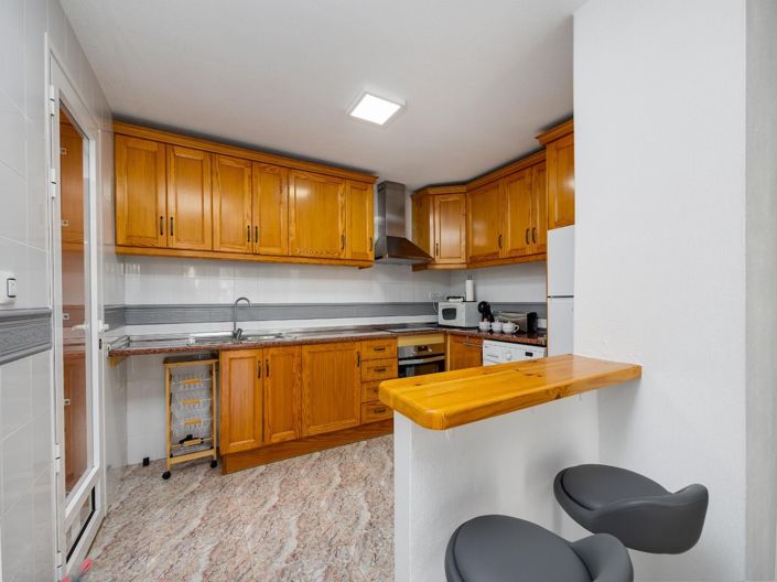 Image No.19-2 Bed Apartment for sale