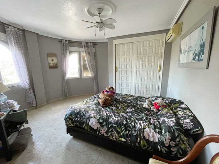 Image No.19-4 Bed Villa for sale