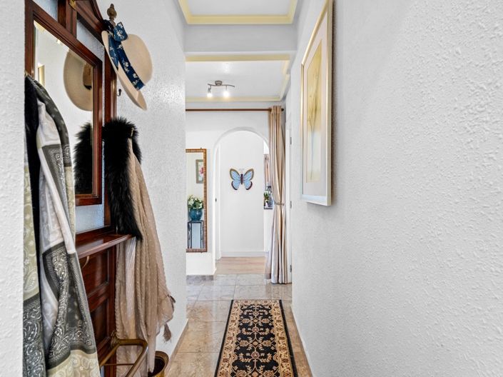 Image No.19-4 Bed Villa for sale