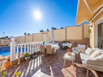 49350beautifulfourbedroombungalowstylevilla18