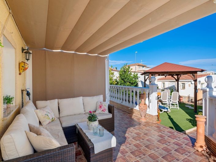 Image No.9-4 Bed Villa for sale