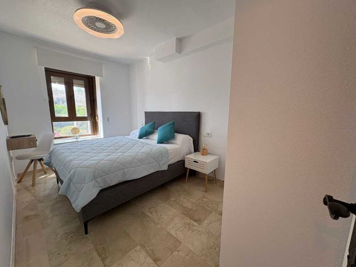 Image No.11-3 Bed Apartment for sale