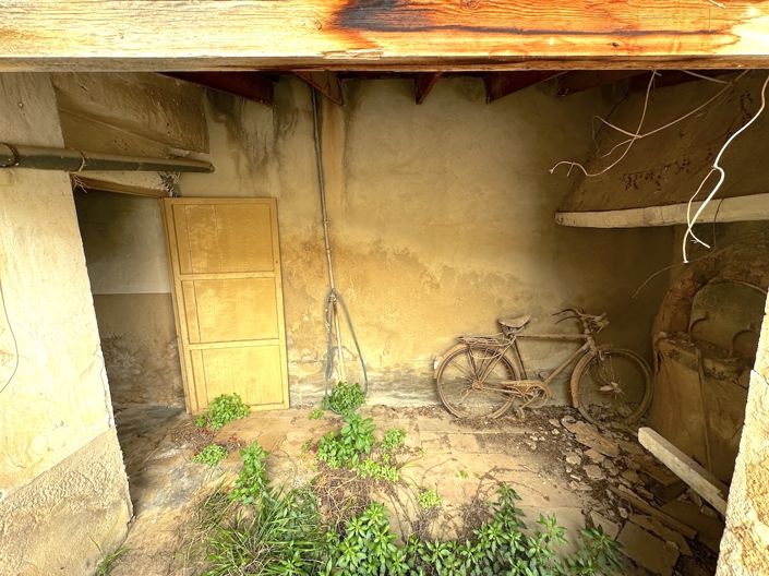 Image No.16-4 Bed Townhouse for sale