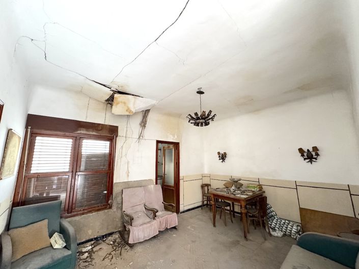 Image No.24-4 Bed Townhouse for sale