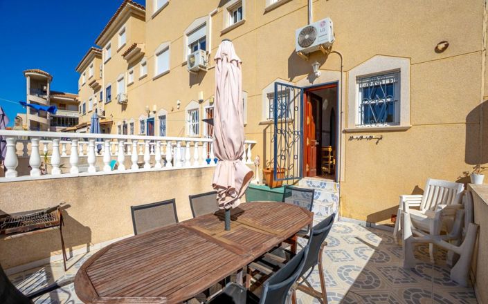 Image No.9-3 Bed Townhouse for sale