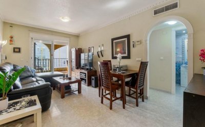 49373twobedroomsouthfacingpenthousewithsolari