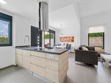 49372spaciousthreebedroomvillawithprivatepool