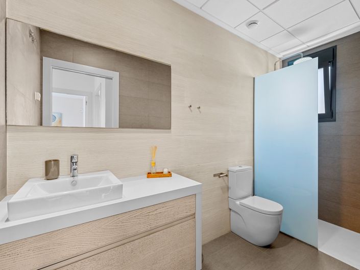 Image No.23-3 Bed Villa for sale